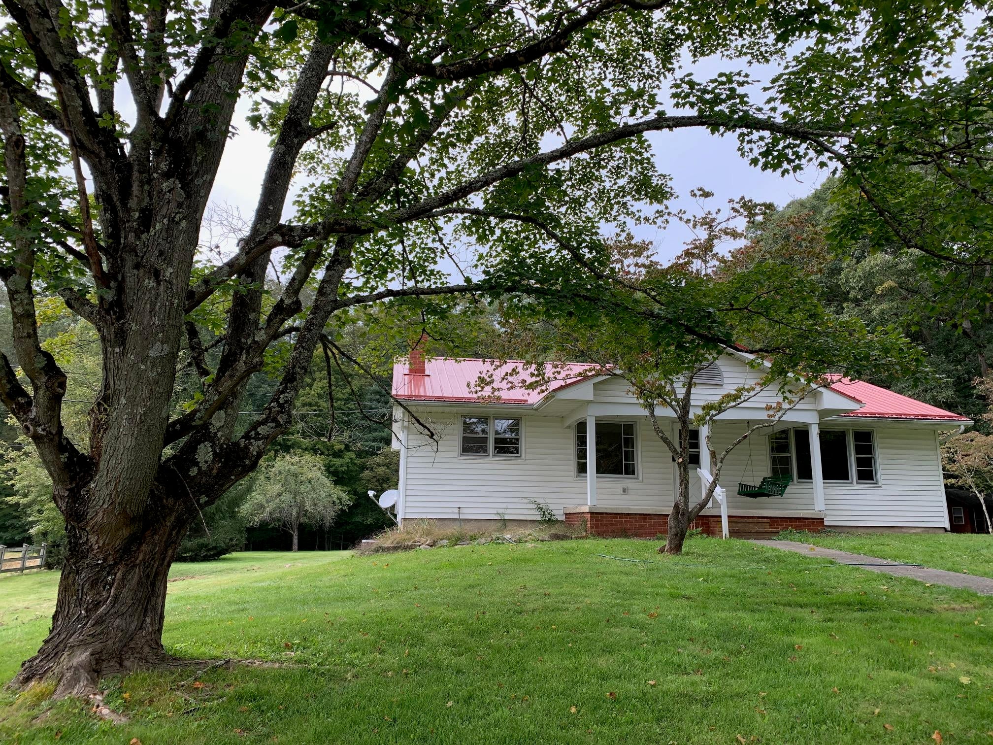 2499 Brush Road Lewisburg, WV 24901 - Photo 1 of 13 Gallery Image 1