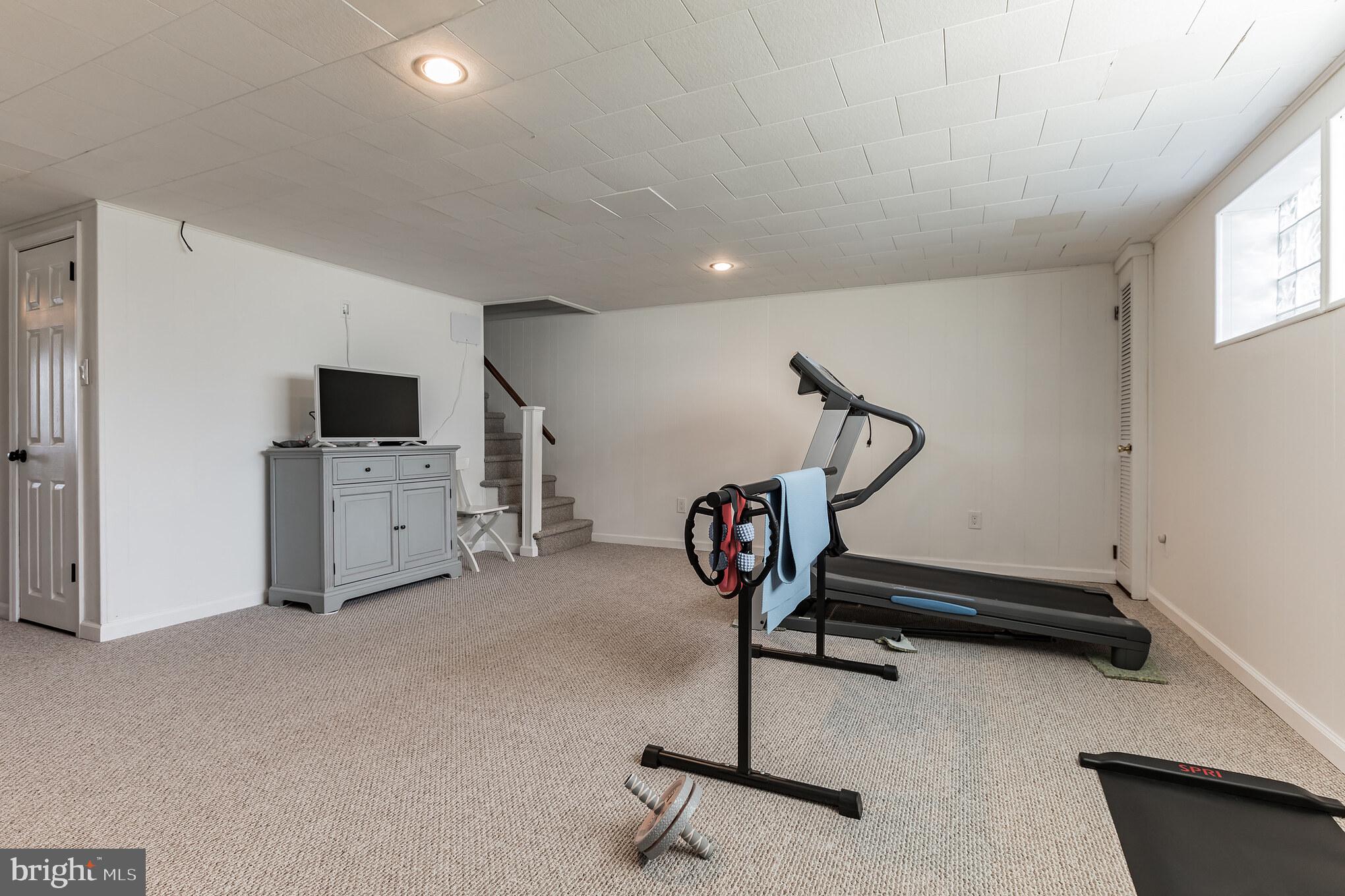 612 Sherrie Road Philadelphia, PA 19115 - Photo 24 of 30