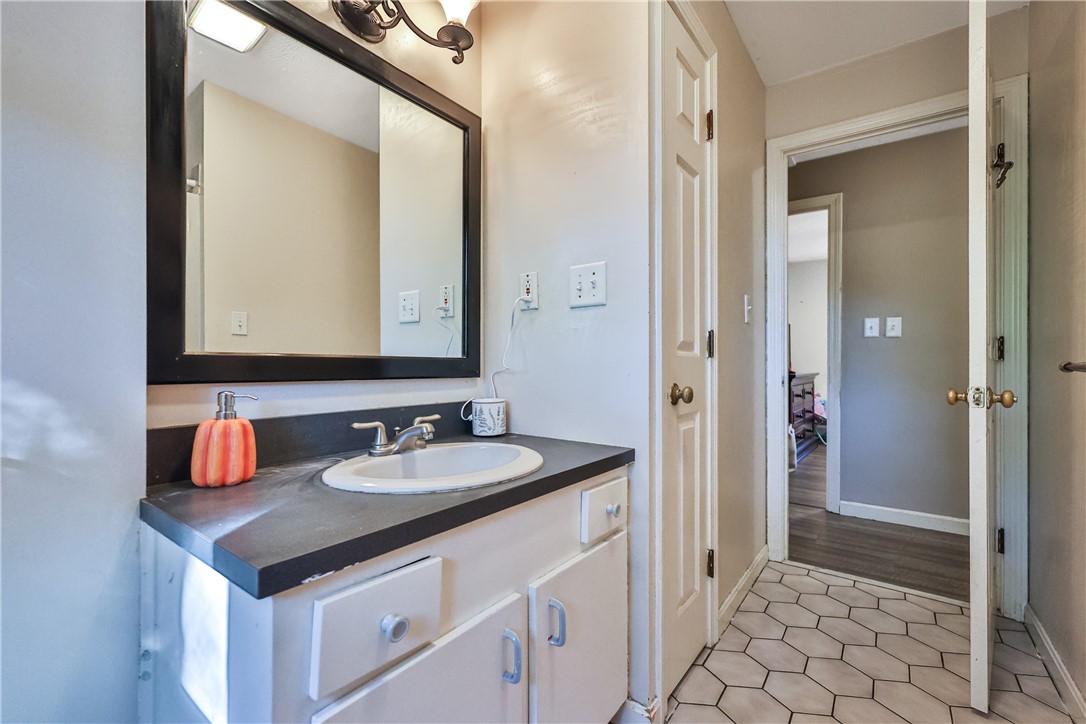 634 Buck Hill Road Burrillville, RI 02859 - Photo 28 of 40