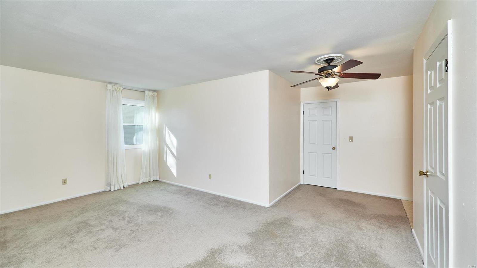 1626 Old Baxter Road Chesterfield, MO 63017 - Photo 21 of 31 Gallery Image 21