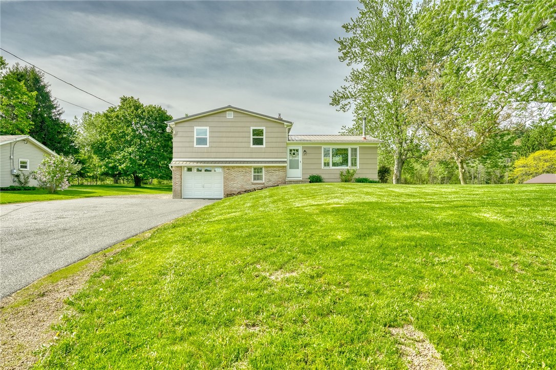 WELCOME TO 1815 WOODARD ROAD, WEBSTER!