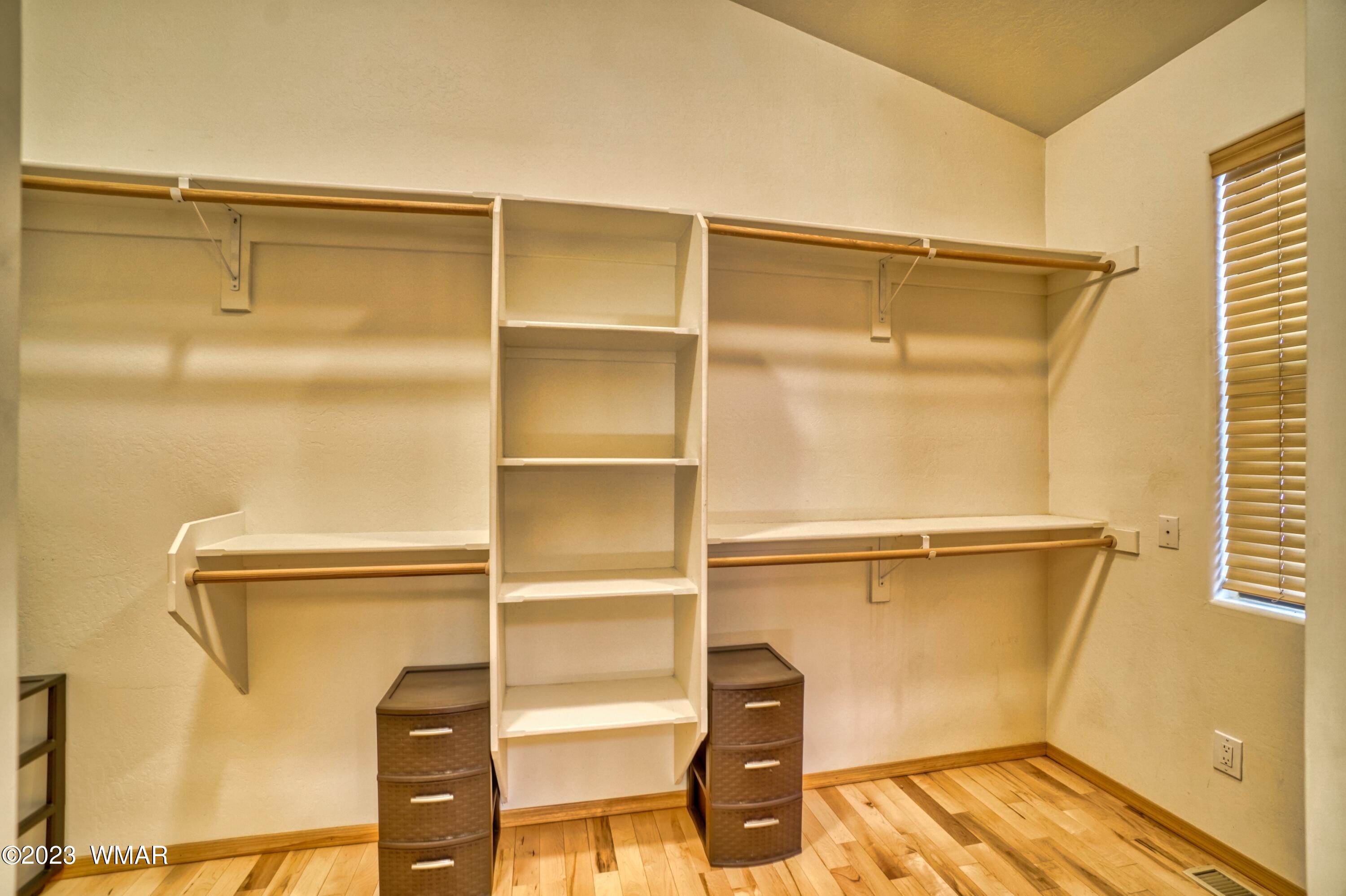 7214 Geronimo Road Pinetop, AZ 85935 - Photo 24 of 51 Closet