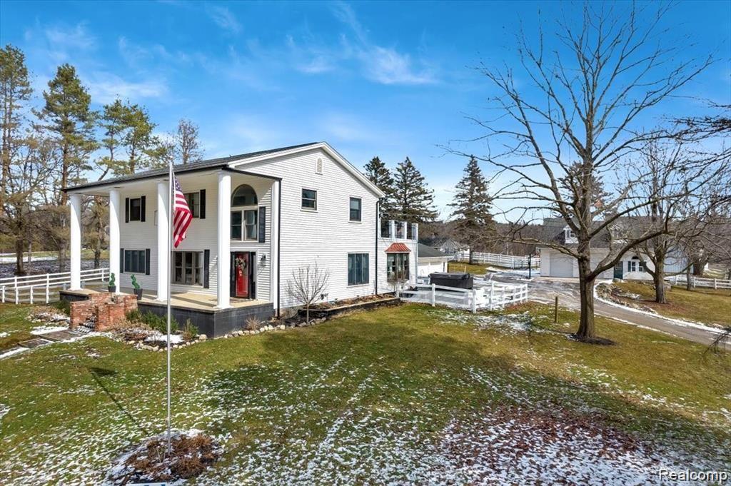 2574 Lake George Road Leonard, MI 48367 - Photo 21 of 62