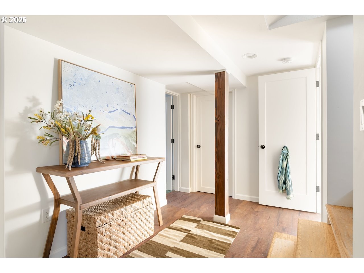 1606 North Alberta Street Portland, OR 97217 - Photo 23 of 46 a view of a livingroom with furniture and a dining table