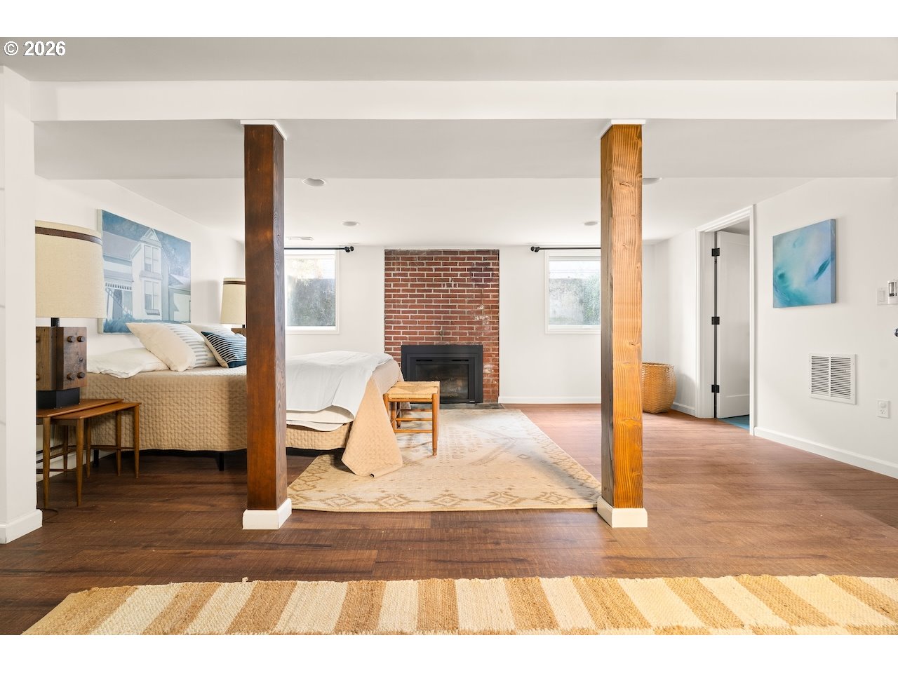 1606 North Alberta Street Portland, OR 97217 - Photo 26 of 46 a living room with furniture and a table