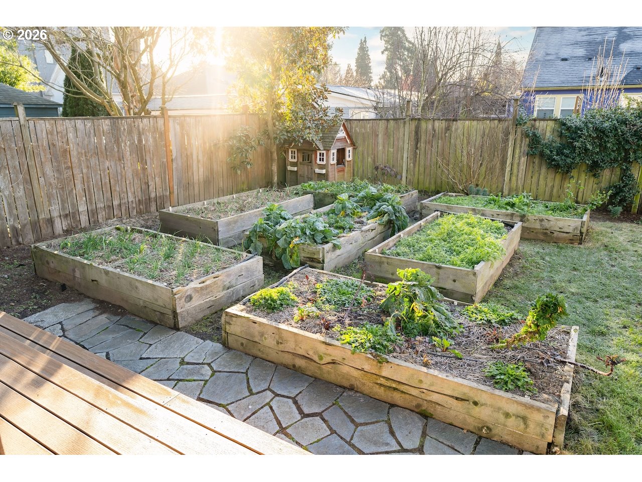 1606 North Alberta Street Portland, OR 97217 - Photo 45 of 46 a garden view with a seating space