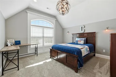 $1,400,000 | 3450 West 196th Street, Stilwell, KS 66085