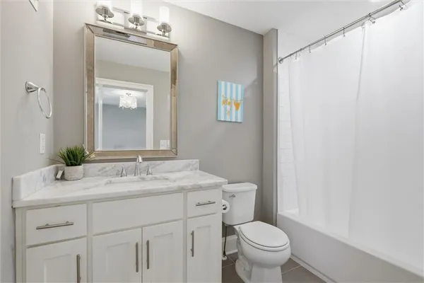 $1,400,000 | 3450 West 196th Street, Stilwell, KS 66085