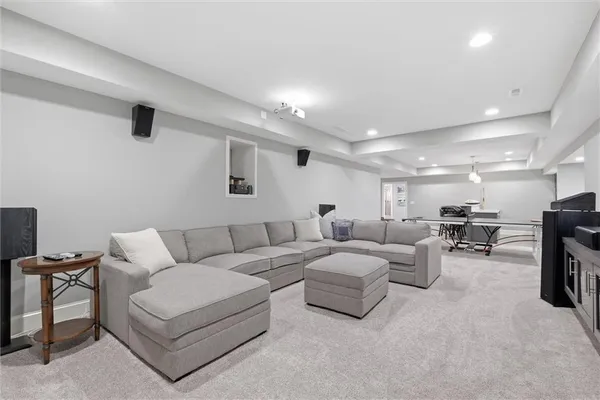 $1,400,000 | 3450 West 196th Street, Stilwell, KS 66085