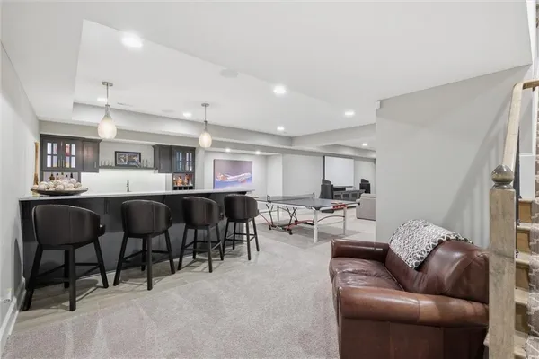 $1,400,000 | 3450 West 196th Street, Stilwell, KS 66085