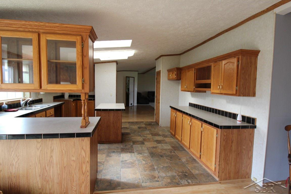 2491 Whites Beach Road Standish, MI 48658 - Photo 9 of 19 31399702-8.JPG