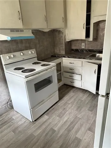 $89,900 | 2735 Askew Avenue, Kansas City, MO 64128