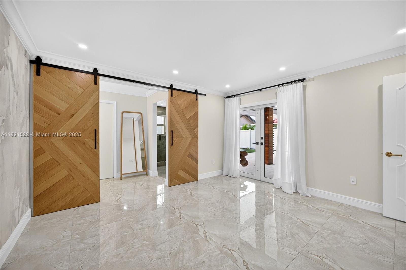 13280 Southwest 39th Terrace Miami, FL 33175 - Photo 16 of 57 a view of a big room with closet and a bathroom