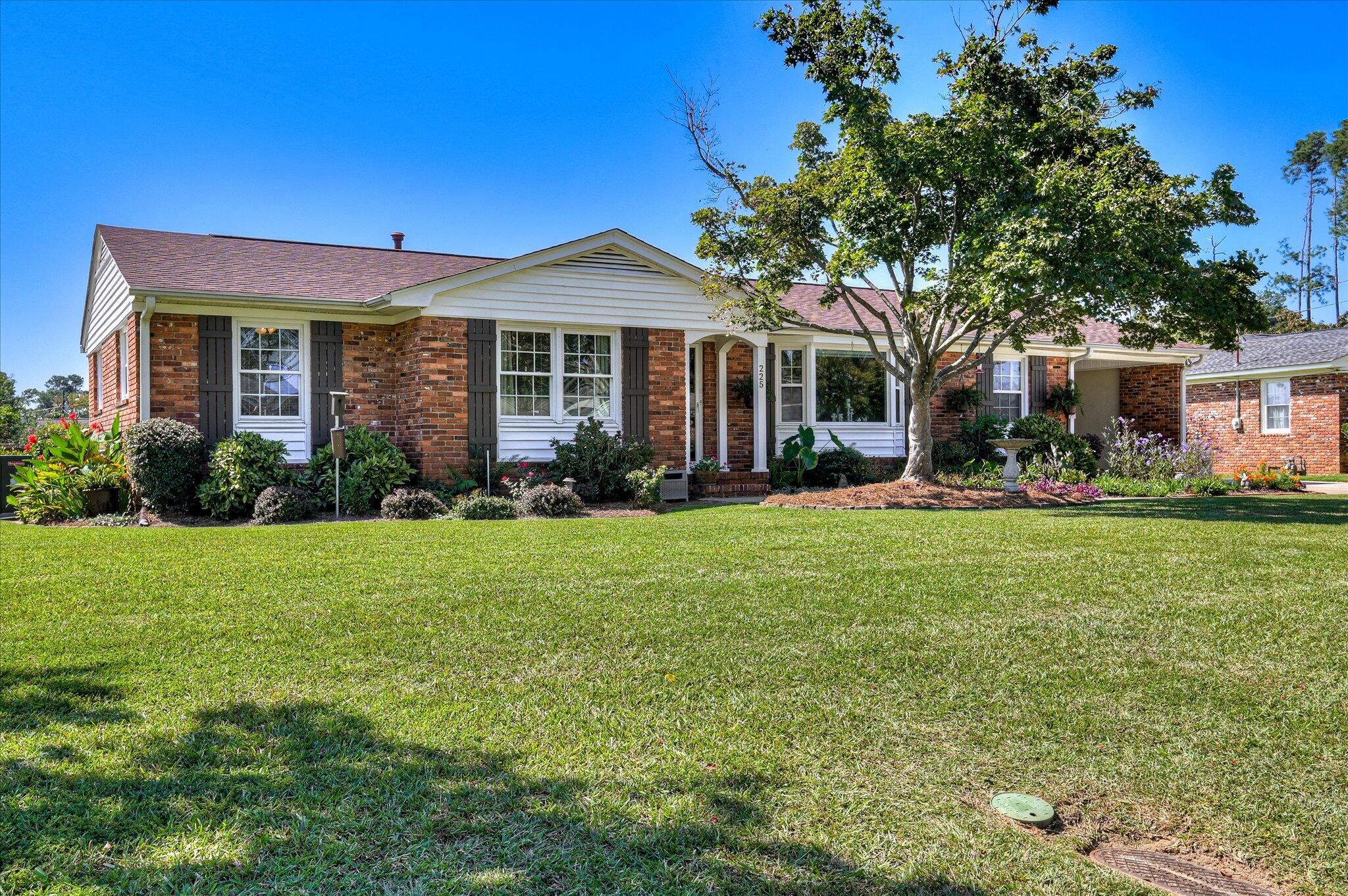 225 Simmons Court Augusta, GA 30907 - Photo 4 of 50 04-104