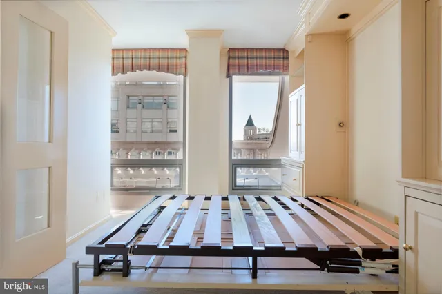 $350,000 | 701 Pennsylvania Avenue Northwest, Unit 1114, Washington, DC 20004