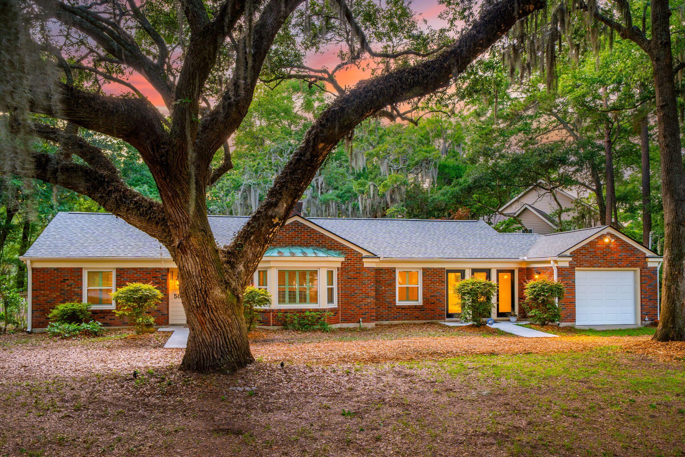 562 Fort Johnson Road Charleston, SC 29412 - Photo 1 of 52 562 Fort Johnson