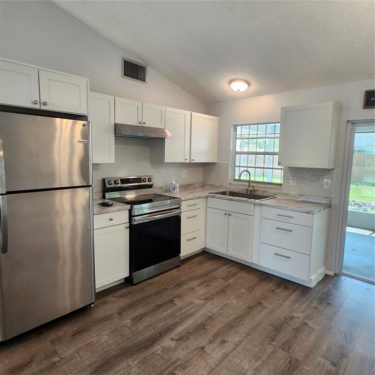3154 Laird Drive New Port Richey, FL 34655 - Photo 6 of 12