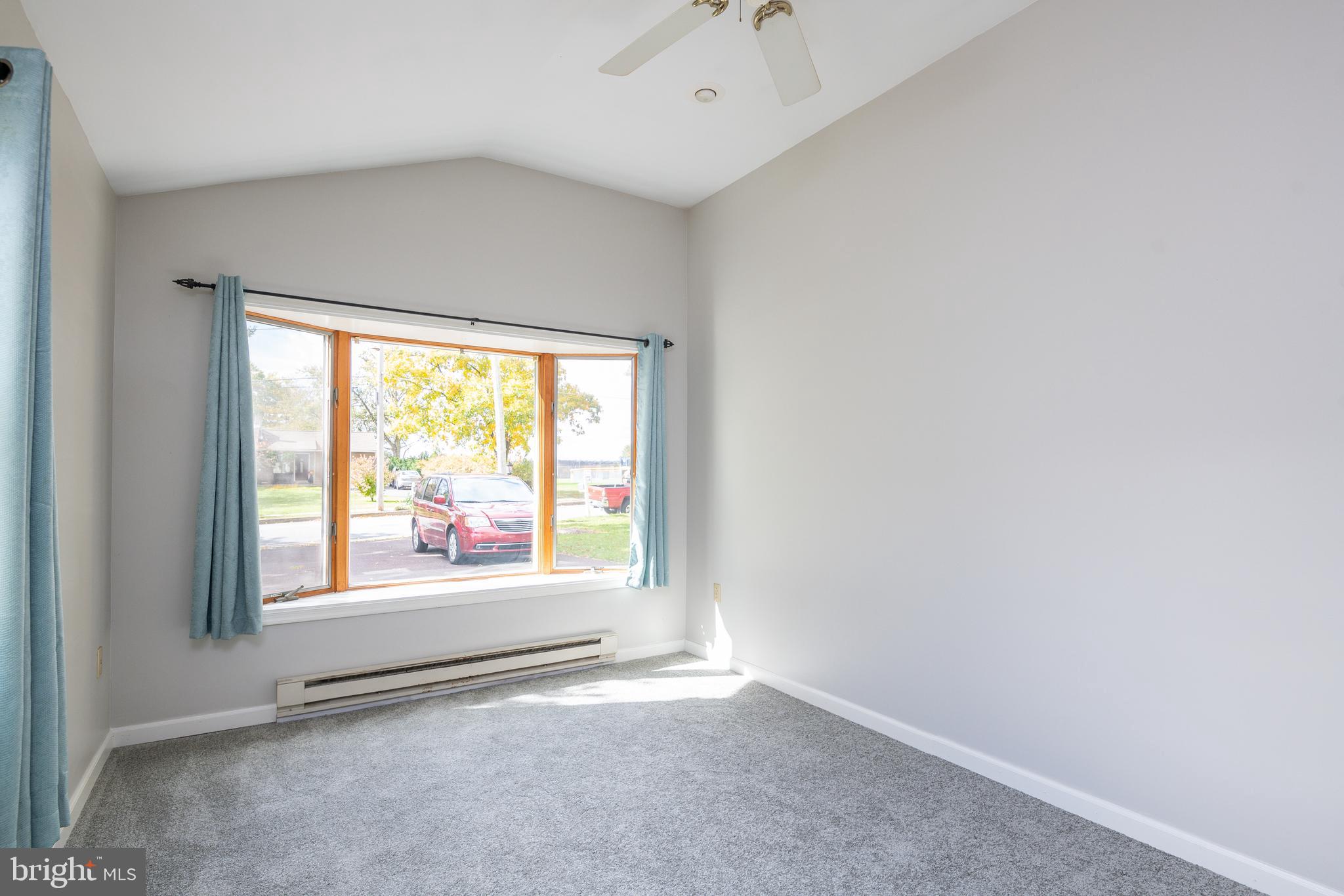 445 Gruber Road Harleysville, PA 19438 - Photo 5 of 28 Sunny Bow Window