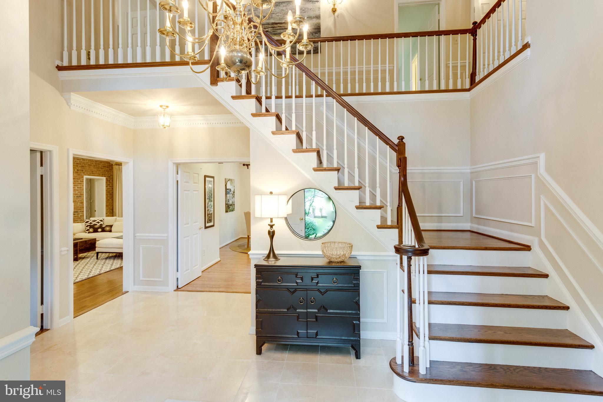 1120 Old Cedar Road McLean, VA 22102 - Photo 3 of 49 Two Story Foyer