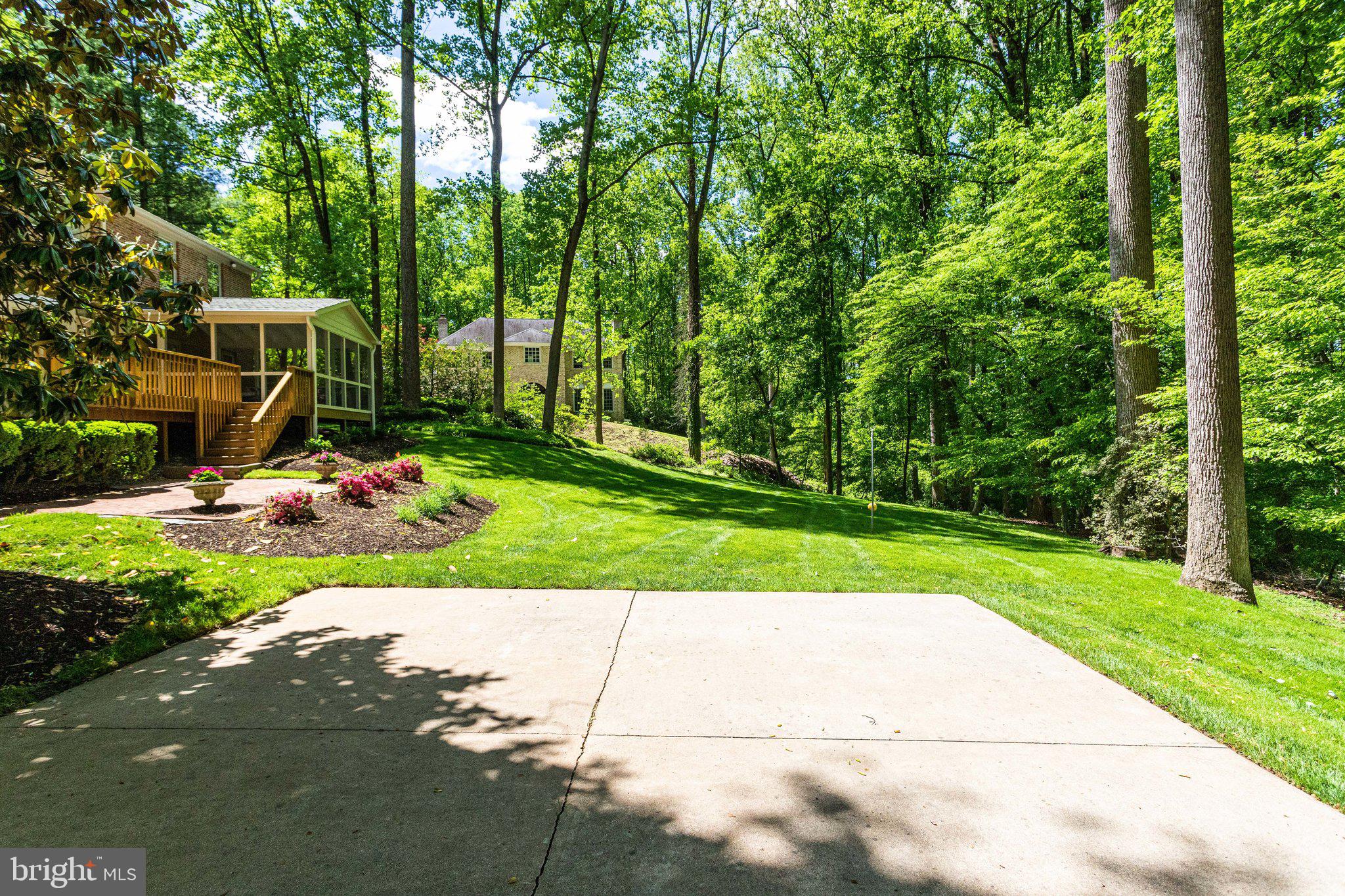 1120 Old Cedar Road McLean, VA 22102 - Photo 45 of 49 Basketball Court Area