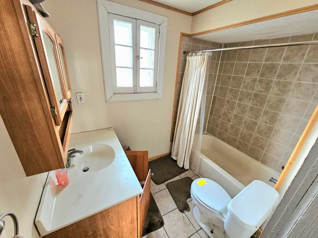 $159,900 | 106 State Street, Mendon, MI 49072