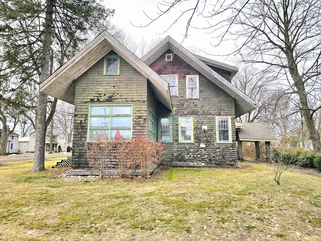 $159,900 | 106 State Street, Mendon, MI 49072