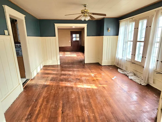 $159,900 | 106 State Street, Mendon, MI 49072