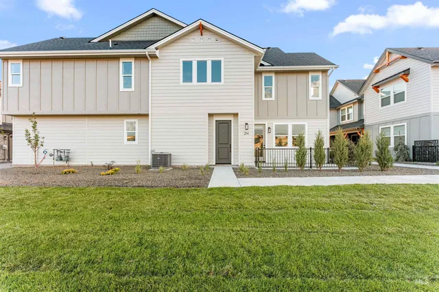 $424,990 | 170 South Koyukuk Avenue, Star, ID 83669