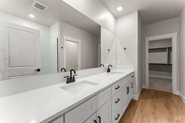 $424,990 | 170 South Koyukuk Avenue, Star, ID 83669