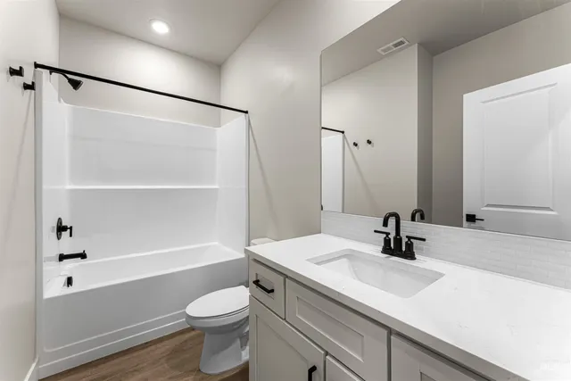 $424,990 | 170 South Koyukuk Avenue, Star, ID 83669