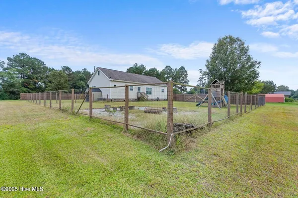 $300,000 | 1441 Haw Branch Road, Beulaville, NC 28518