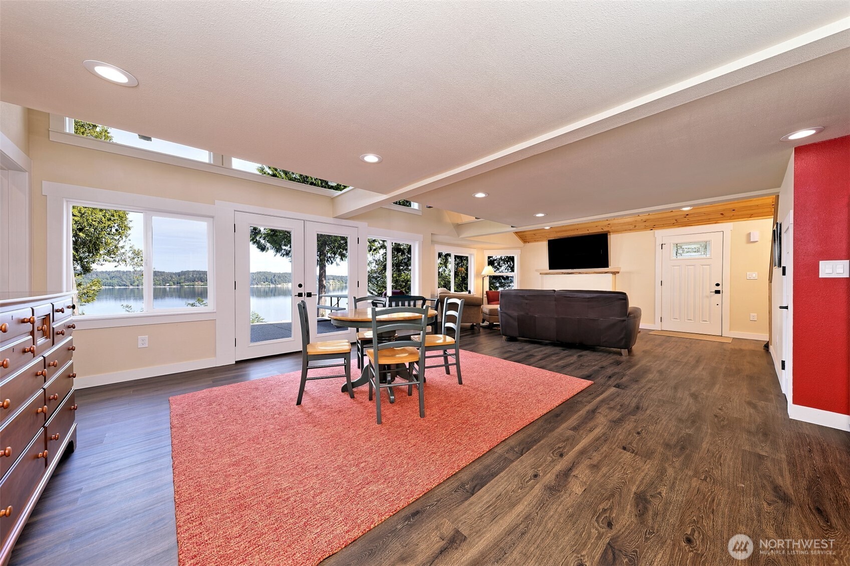 211 East Vineyard Crest Road Grapeview, WA 98546 - Photo 32 of 40