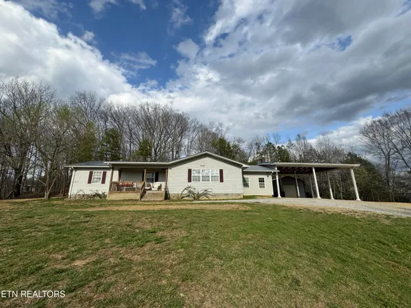 $230,000 | 2502 Huntsville Hill Road, Helenwood, TN 37755