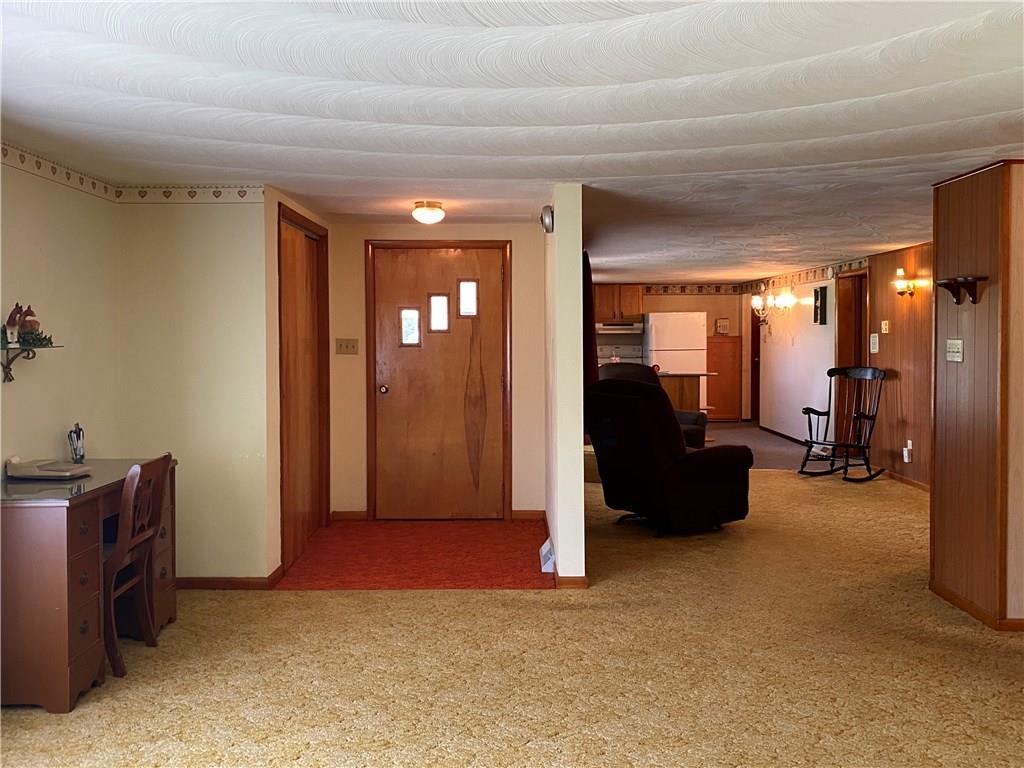 1399 Freeport Road Kittanning, PA 16201 - Photo 10 of 25