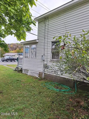 $218,000 | 30 Park Avenue, Berlin, NY 12022