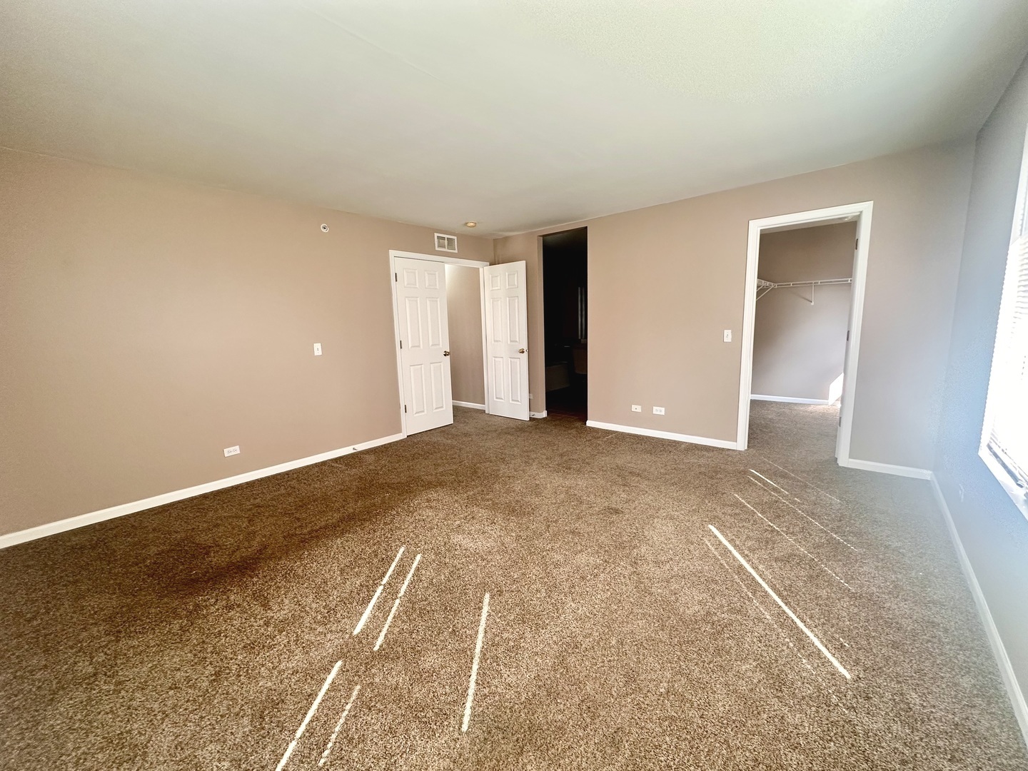 1850 Candlelight Circle Montgomery, IL 60538 - Photo 16 of 29 a view of an empty room