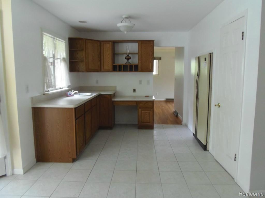 355 North Eager Road Howell, MI 48843 - Photo 29 of 55 130.jpg