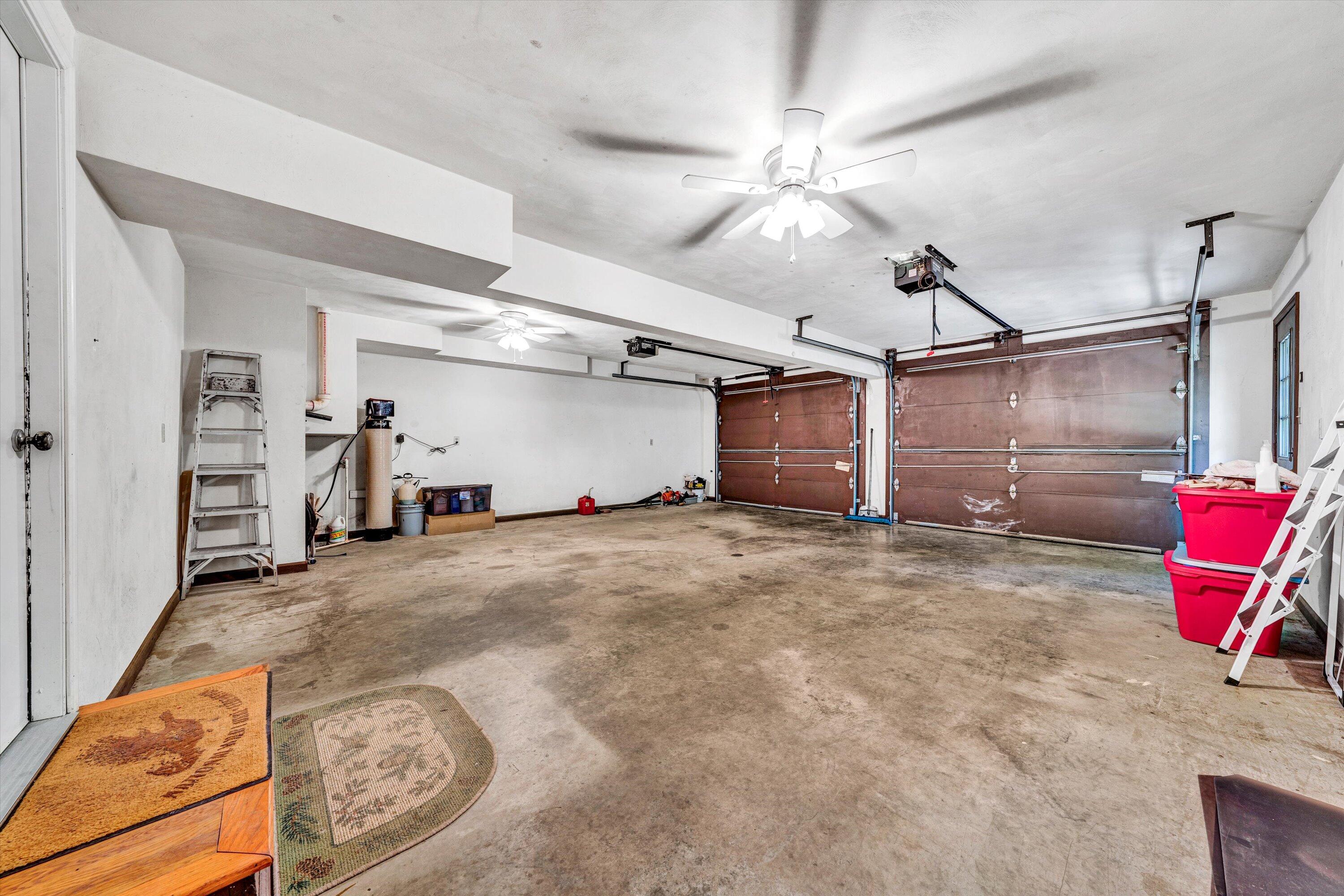 2525 Timberview Road Roanoke, VA 24019 - Photo 24 of 53 20-DSC08280