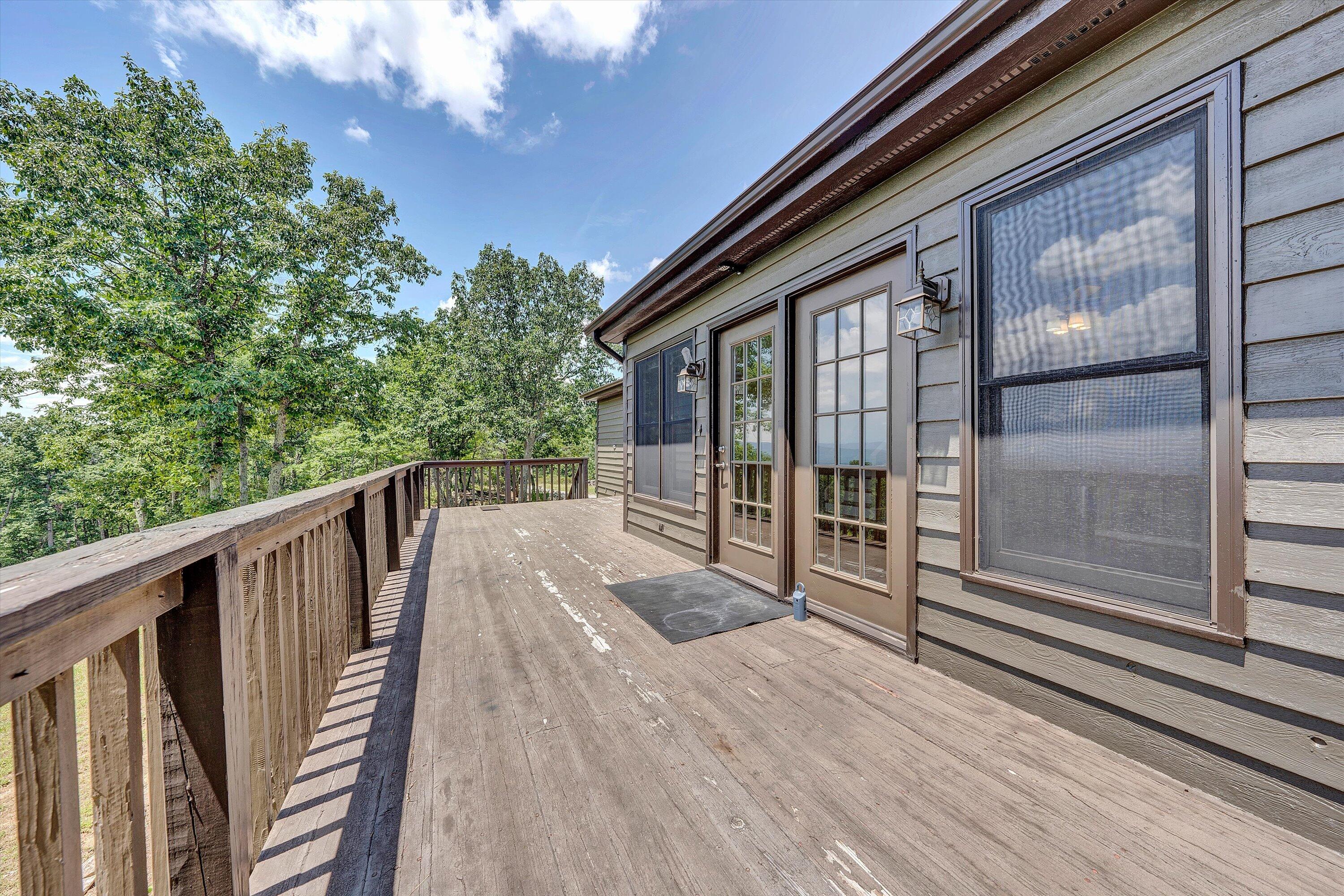 2525 Timberview Road Roanoke, VA 24019 - Photo 8 of 53 03-DSC08323