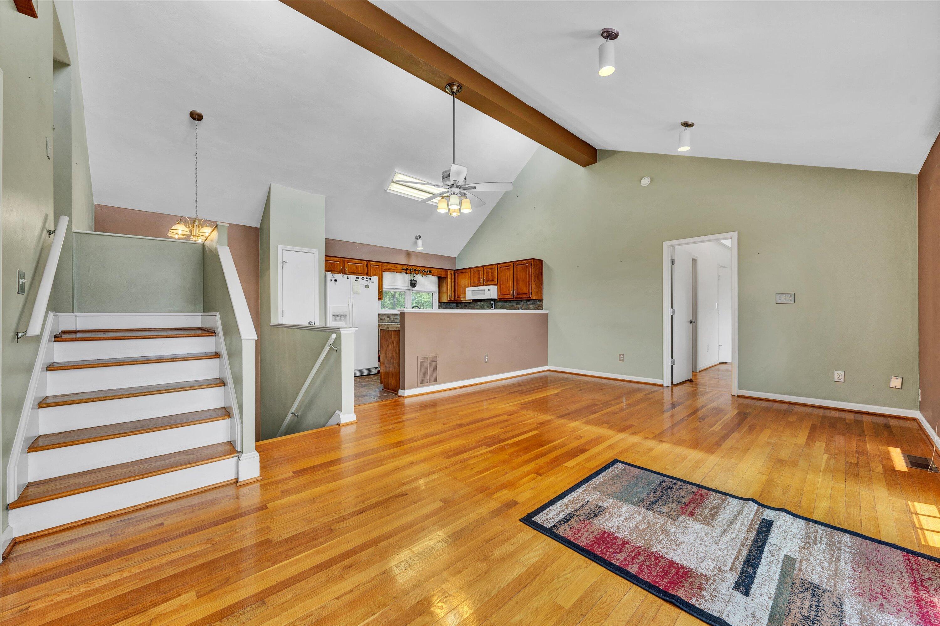 2525 Timberview Road Roanoke, VA 24019 - Photo 10 of 53 06-DSC08235