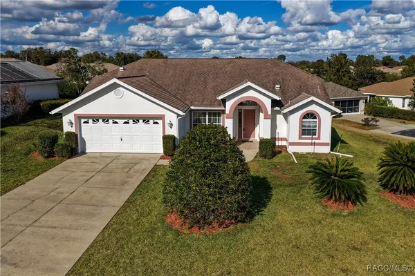 $279,000 | 3719 East Lake Todd Drive, Hernando, FL 34442