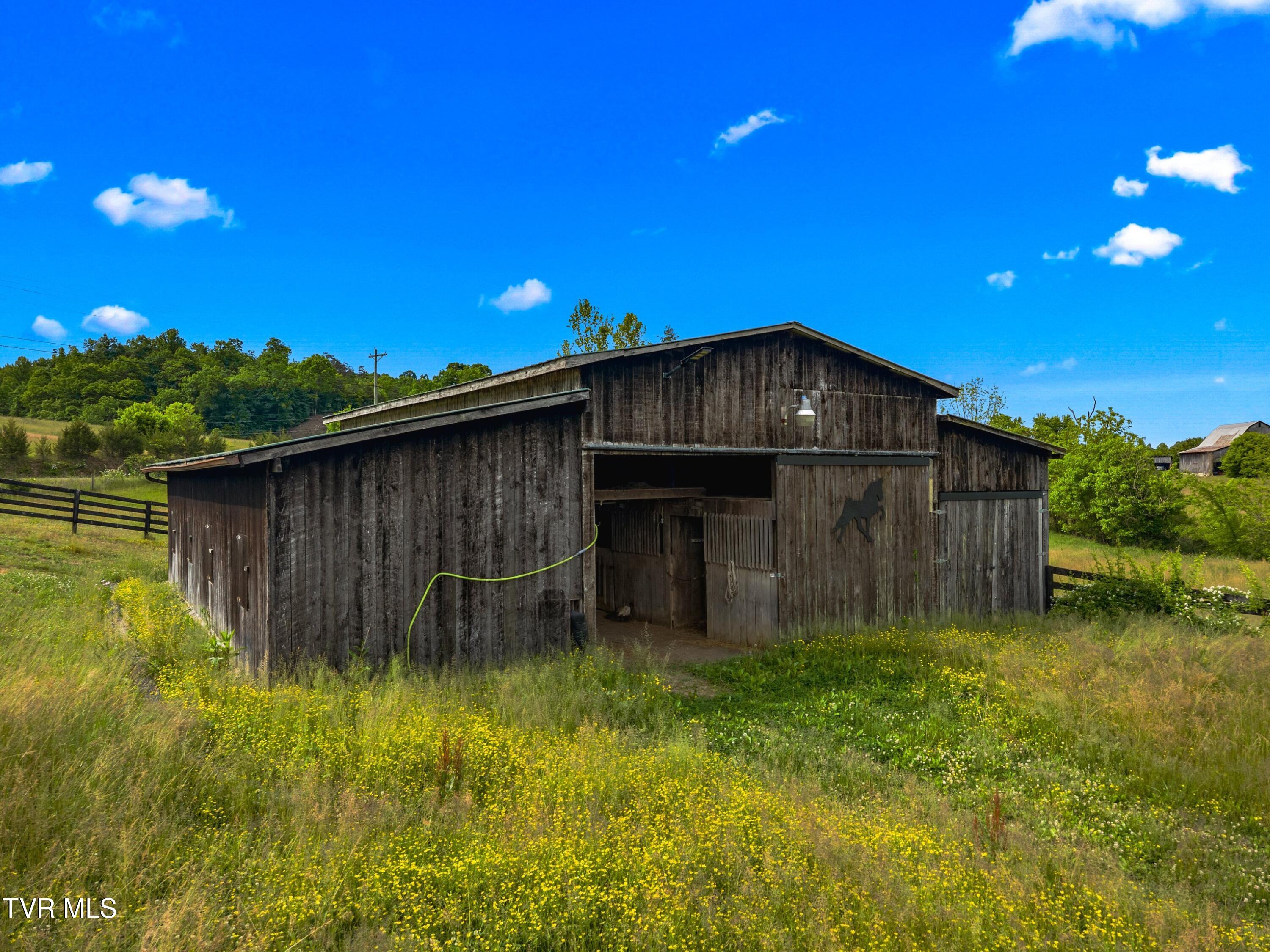299 Phillips Town Road Bulls Gap, TN 37711 - Photo 42 of 52 046-299PhillipsTownRoad-BullsGap-TN-3771