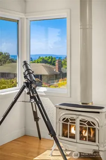 $1,995,000 | 8505 21st Avenue Northwest, Seattle, WA 98117