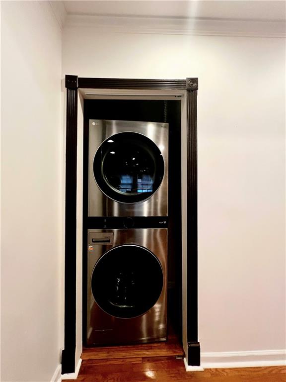 814 Moreland Avenue Southeast Atlanta, GA 30316 - Photo 13 of 15 a view of a hallway with washer and dryer