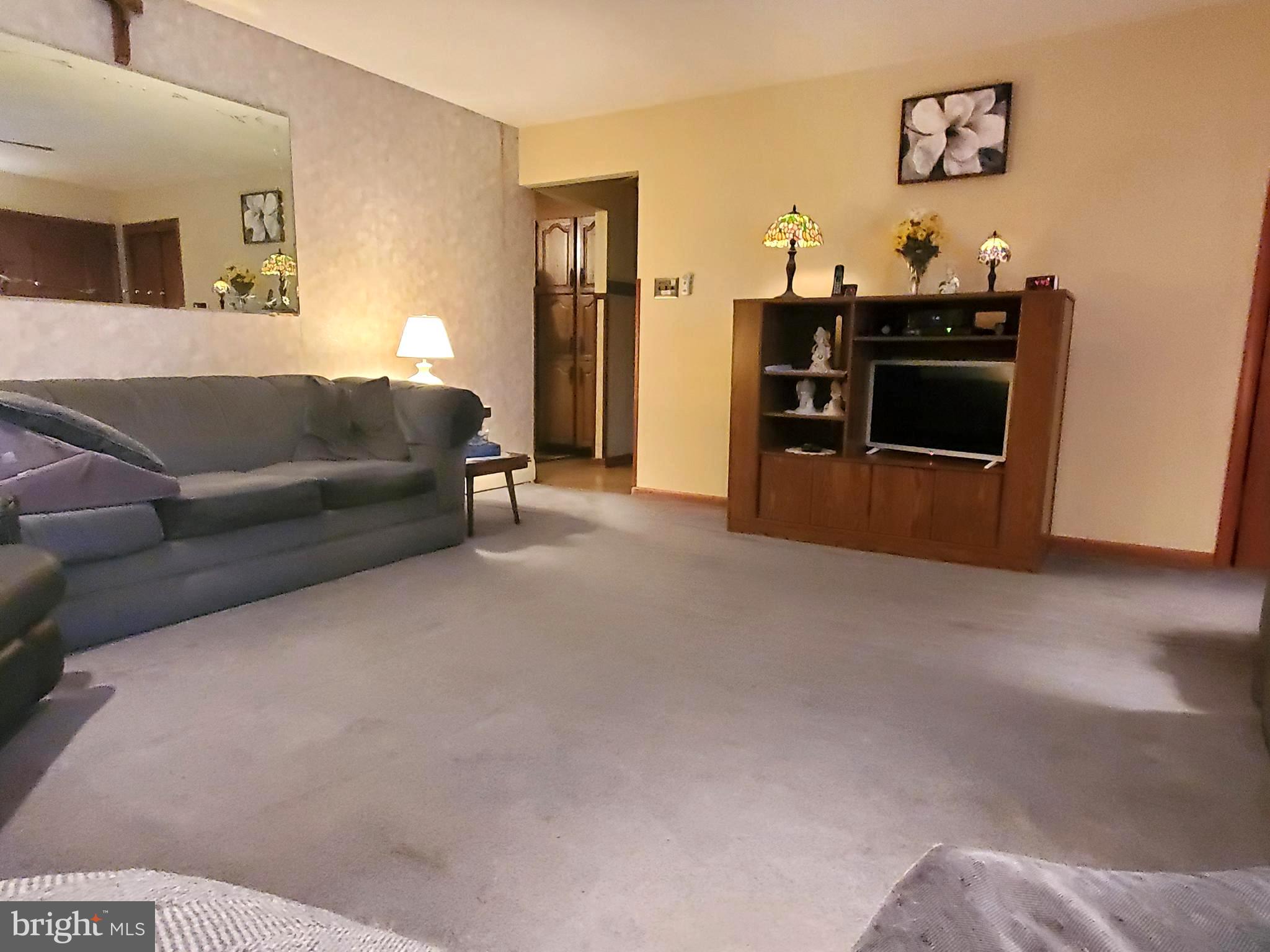 21 Joseph Street Hamilton, NJ 08610 - Photo 5 of 20