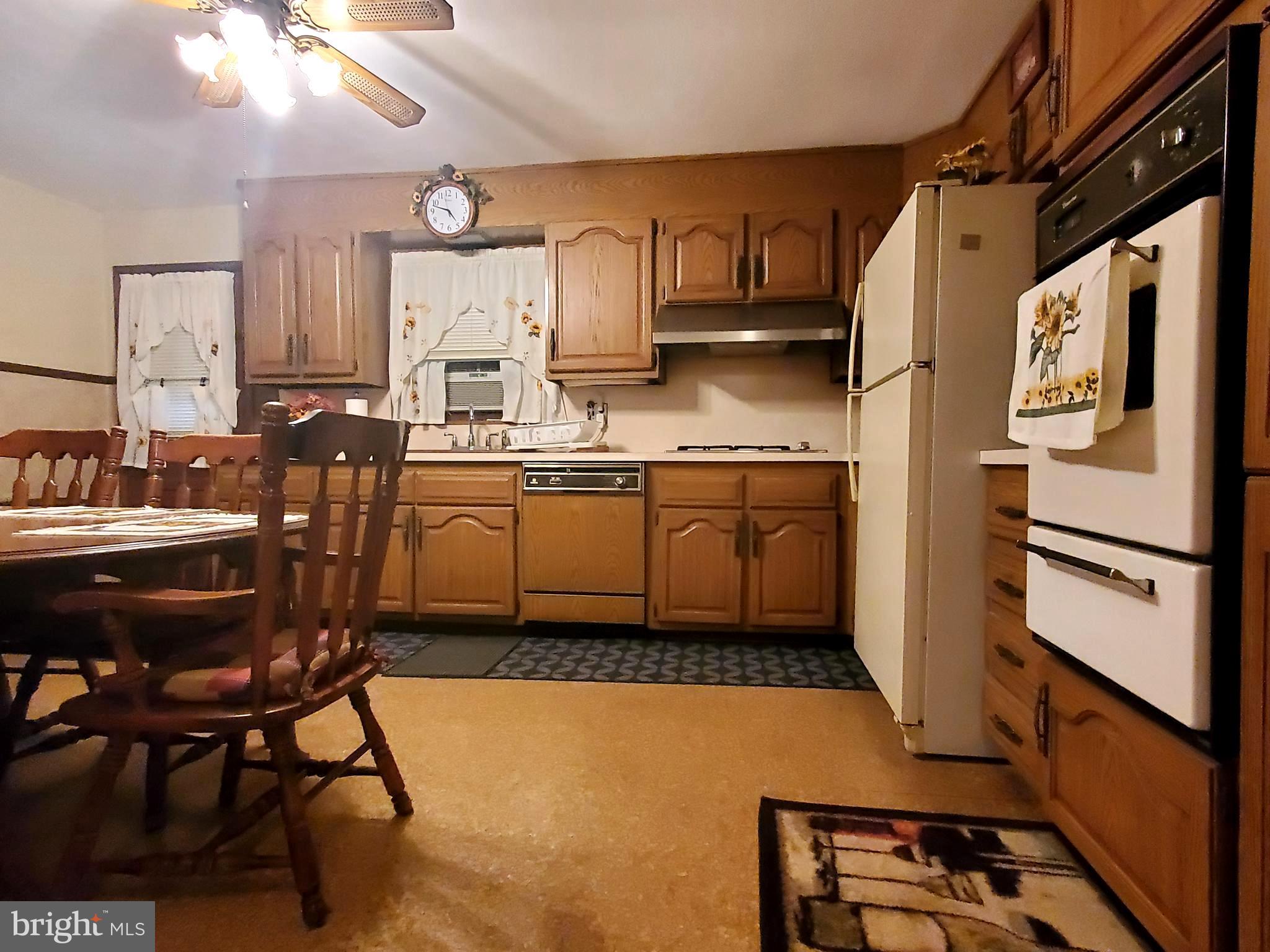 21 Joseph Street Hamilton, NJ 08610 - Photo 7 of 20