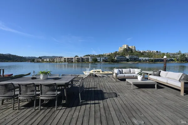 $850,000 | 24 Boardwalk One, Larkspur, CA 94939