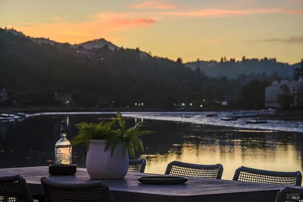 $850,000 | 24 Boardwalk One, Larkspur, CA 94939