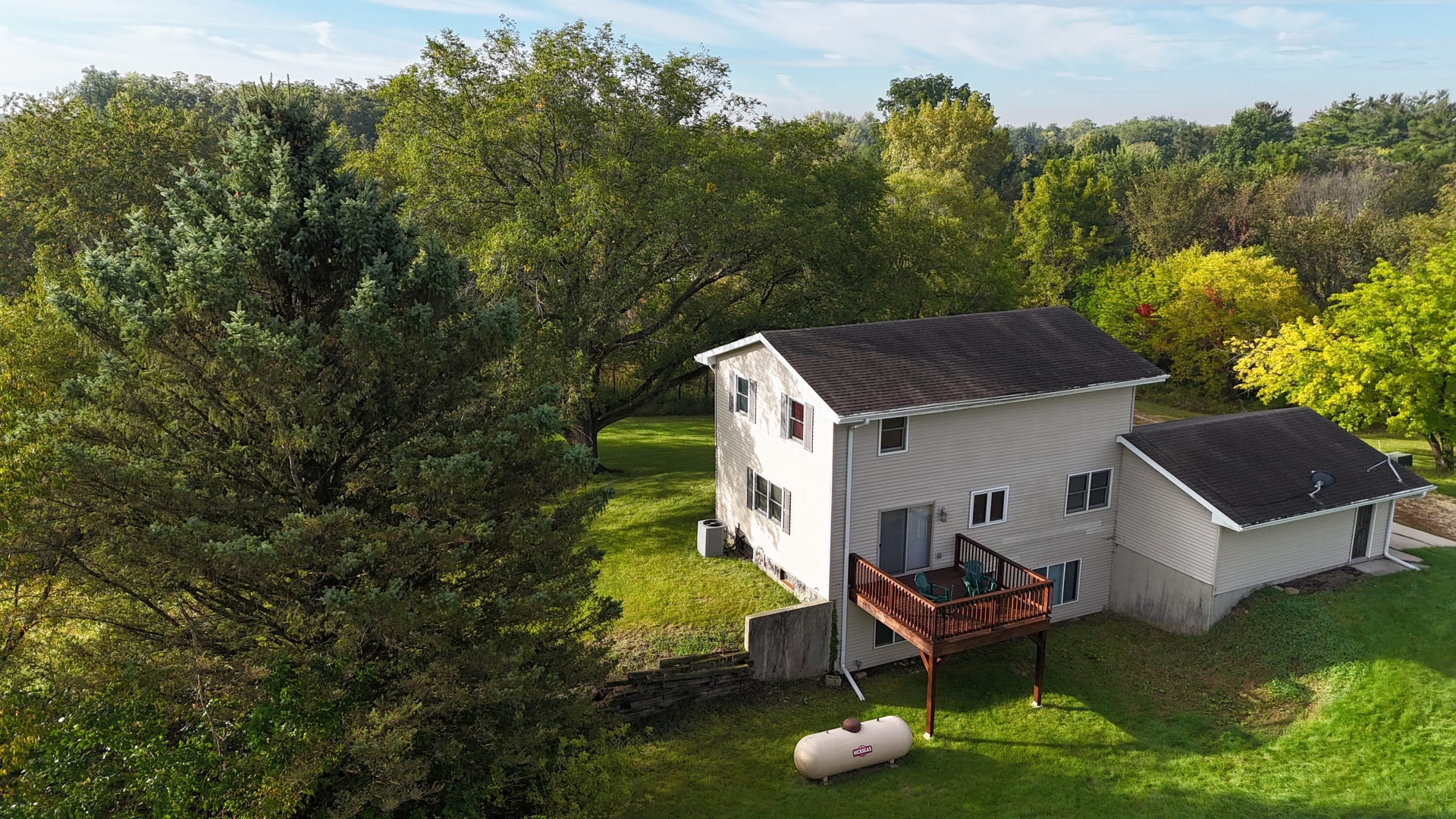 1607 Wheeler Road Kirkland, IL 60146 - Photo 36 of 54 Gallery Image 36