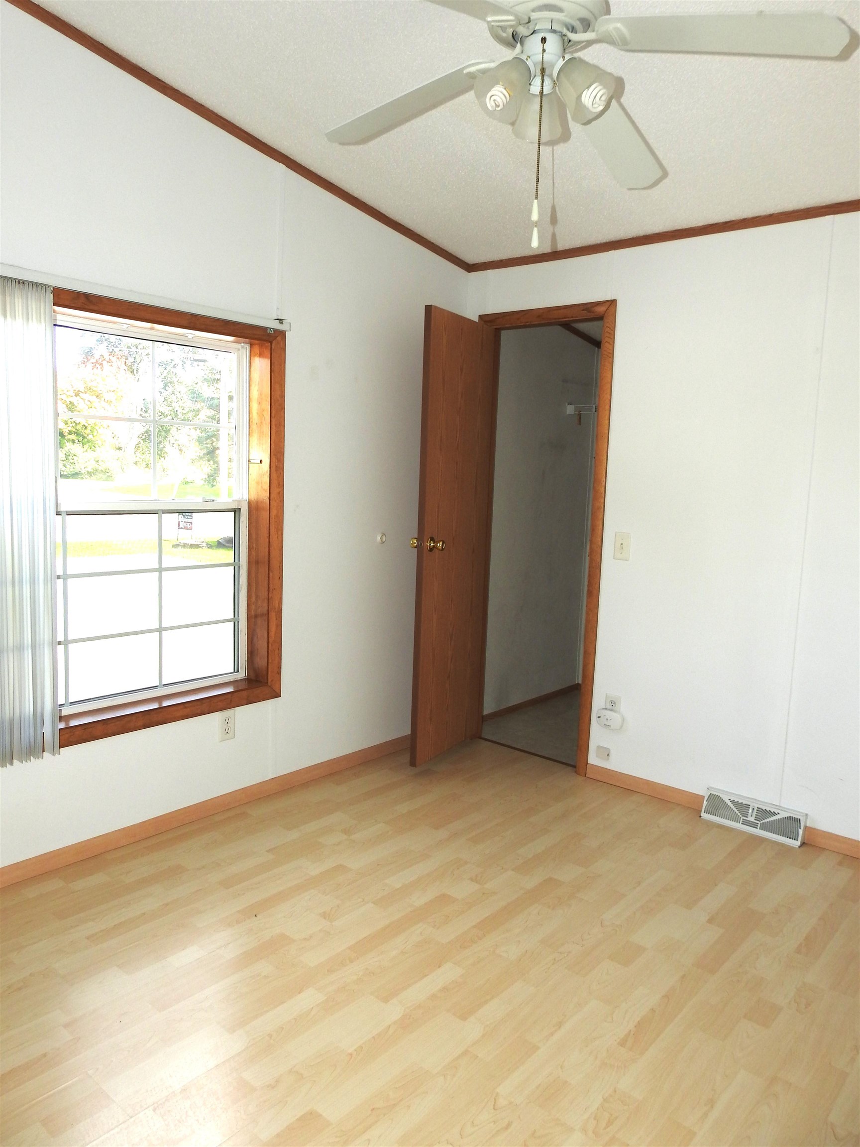 2 Middle Road Swanton, VT 05488 - Photo 3 of 29 Gallery Image 3